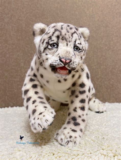 Realistic toy snow leopard 158 in 40cm MADE TO ORDER | Etsy