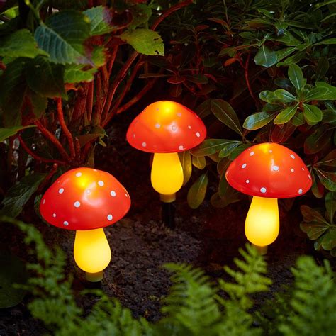 Lights Fun Set Di Funghi Solari Con Led Bianco Caldo Per Giardino