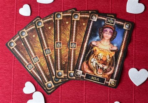 Karta Moc Tarot Wygl D I Znaczenie Moc Karta Dnia Tarot