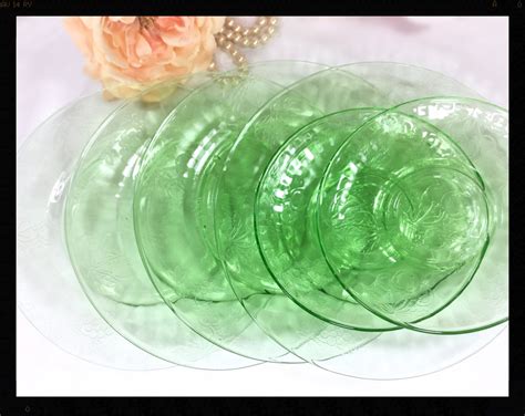 6 Green Depression Glass Plates, 4 Green Depression Glass Salad Plates ...