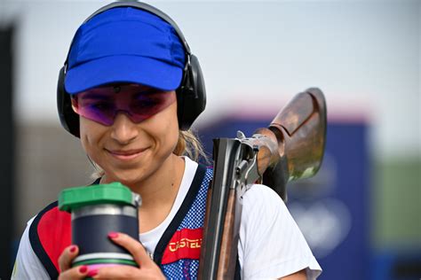 Ic Nica Francisca Crovetto Obtiene Medalla De Oro En Tiro Skeet En