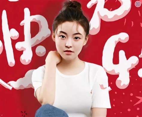 Hot girl tung ảnh nhạy cảm khiến danh tiếng của Trần Phi Vũ chạm đáy Báo Dân trí