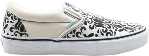 Vans Classic Slip‑On LX 'Tan' - VN0EY239F - Novelship