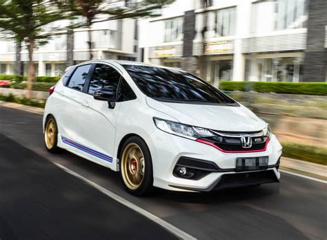 Is The Honda Jazz Good For Long Drives Vehicle Wisdom