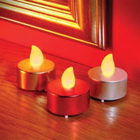 Premier Flickering Tea Lights (set of 4) Battery Operated