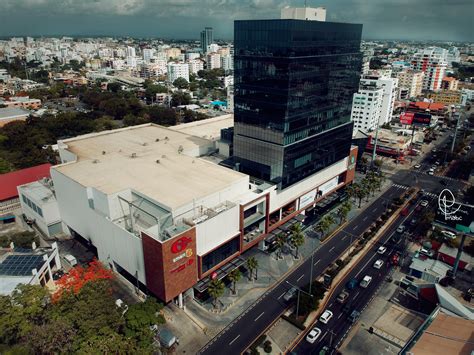 Centro Comercial Green Building Downtown Center Transfertec Ing