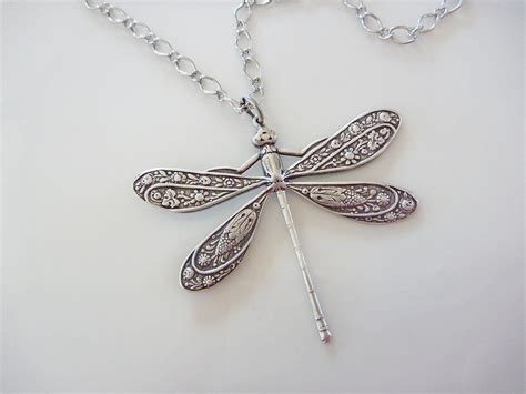 Vintage Victorian Styled Antiqued Silver Dragonfly Pendant Felt