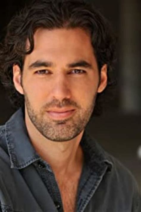 Tristan Thomas - Biografía, mejores películas, series, imágenes y ...