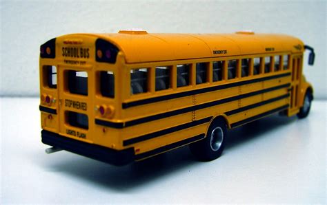 School Bus Model Kiwimill 46 Off