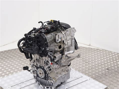 Engine Skoda Fabia III Combi 1 0 TSI 12V 04C100033K DKL