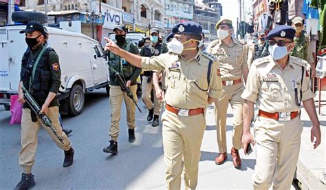 Srinagar Police Registers Firs Against Violators Daily Excelsior