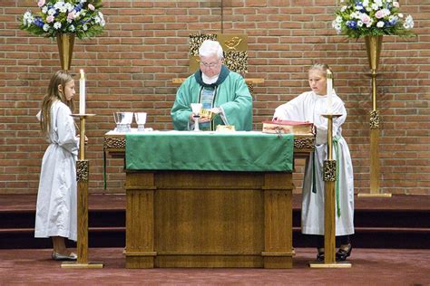 Altar Servers St Columba Catholic Church