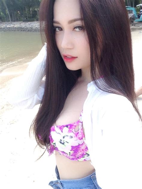 Naked Si Thanh In The Viet Nam Personal Show