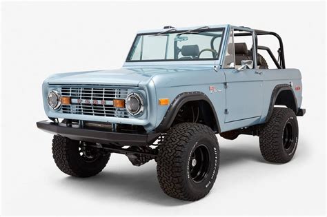 CFB 1971 Ford Bronco Naples