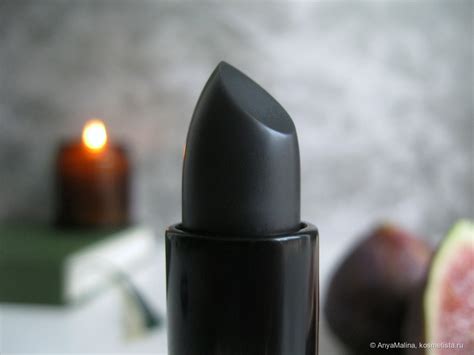 Очередная чёрная помада? Бальзам Beauty Bomb One Dead Poet Dark ...