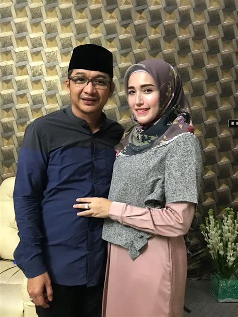 Jadi Korban Gempa Palu Pasha Ungu Dan Istri Rindu Anak ShowBiz