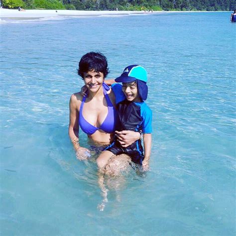 Hot Sexy Kanchi Kaul Bikini Pics