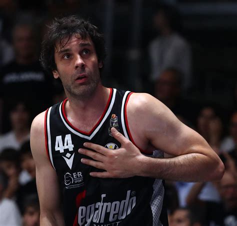 Virtus Bologna Teodosic Saluta La Stella Rossa Di Belgrado Nel Suo