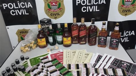 Pol Cia Civil Apreende Garrafas De Bebidas Falsificadas No Jardim