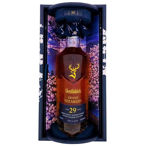 Glenfiddich Grand Yozakura Year Single Malt Scotch Off