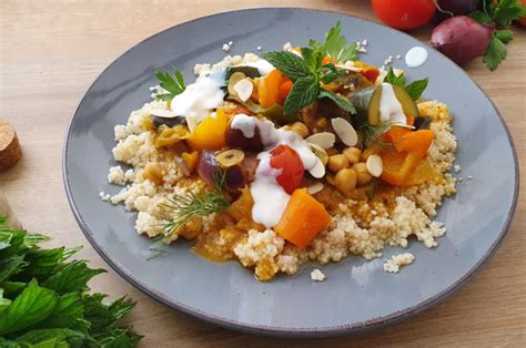 Gemüse Tajine mit Kichererbsen nach Marokkanischer Art Shiny Veggies