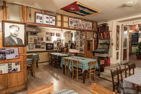 Galerija Kafana Pavle Korčagin Enterijer Kafane