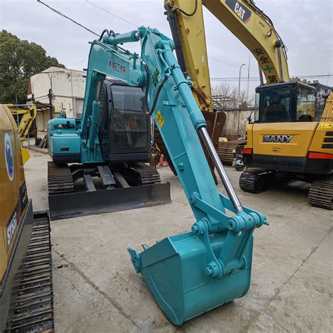 Used Japan Made Kobelco Excavator Sk75 8 Second Hand 7 Ton Multi