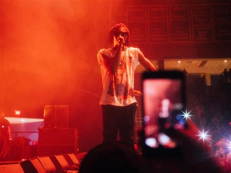 Rapper Playboi Carti headlines the spring concert | The Review