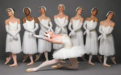 Swan Lake Act II: Le Lac Des Cygnes – Les Ballets Trockadero de Monte Carlo