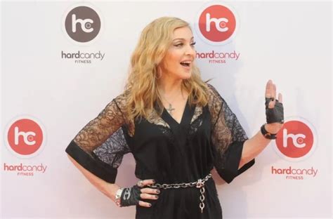 Photos Madonna elle défend les Pussy Riot le girlsband russe
