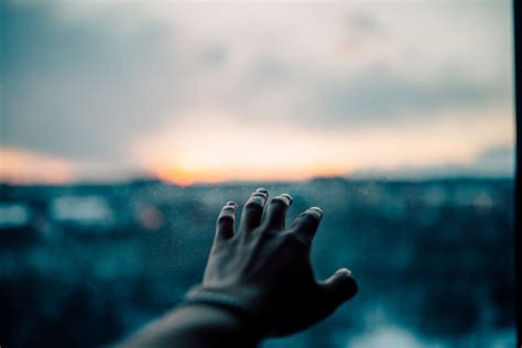 Fotos Gratis Mano Mar Horizonte Ligero Difuminar Nube Cielo