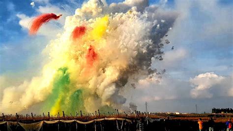 Spettacolare Adelfia Fuochi D Artificio Diurno San Trifone L