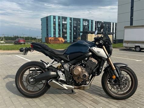 Купить б у Honda CB 650R инжектор 6 передач в Минске серый классик