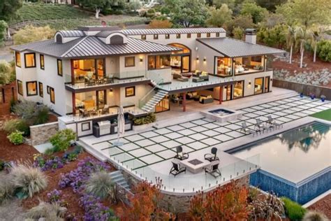 Stunning Custom Home In Los Altos Hills With Luxurious Finishes And