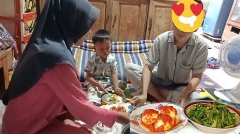 Kesibukan IRt Sore Hari Ramadhan Cook Tumis Kacang PanjangTelur