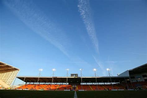 Blackpool v Nottingham Forest FA Cup latest: Staff work on Bloomfield ...