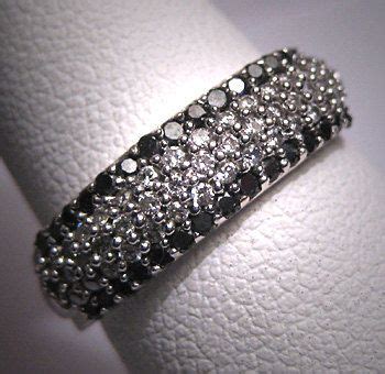 Custom Wedding Ring Sets | Enggagement & Wedding Rings