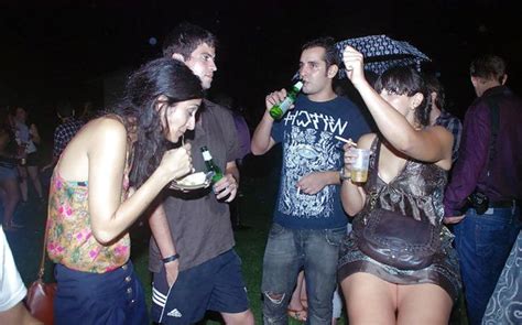 Indian Damsels At Pool Soiree Zb Porn