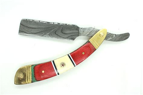 The Cutlass Damascus Steel Straight Razor