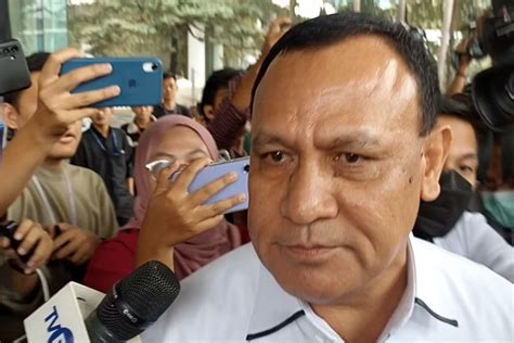 Foto Jadi Tersangka Dugaan Pemerasan Harta Kekayaan Firli Bahuri Rp