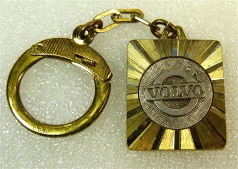 Porte clés Key Ring Logo VOLVO Métal Logo années 60 eBay