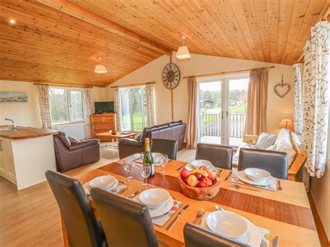 Essex Lodge Yorkshire North Yorkshire England Hot Tub Getaways