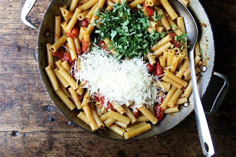 One Pot Baked Ziti Alexandras Kitchen