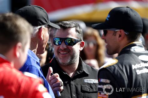 Nascar Champion Tony Stewart To Make Nhra Drag Racing Debut In Las Vegas