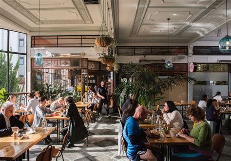 11 To Try Great Auckland Cafes For Those With Access Needs