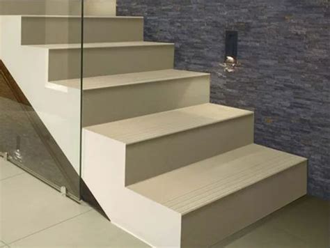 Porcelain Stair Tiles Size 1x1 Feet 300x300 Mm At Rs 32 Sq Ft In