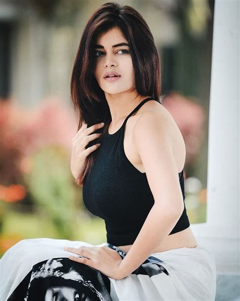 Pin On Indian Hot Beautiful Models