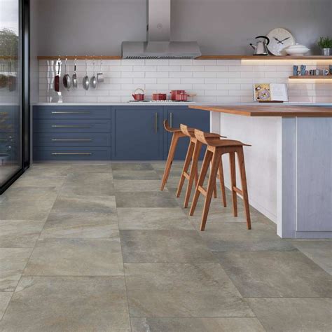 Grey Kitchen Flooring Ideas for a Classic Look