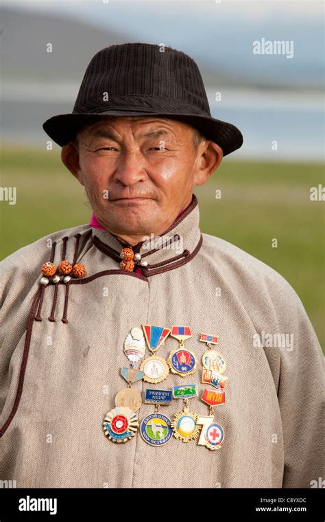 Mongolian Old Man Hi Res Stock Photography And Images Alamy