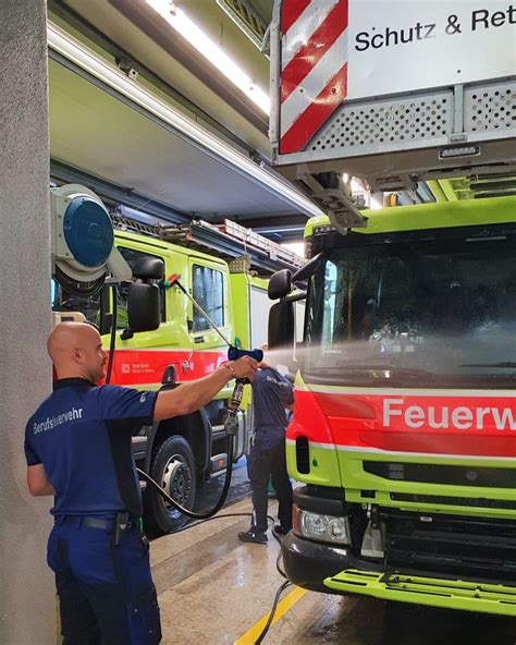 Schutz Rettung Z Rich Berufsfeuerwehrlehrgang Polizeinews Ch